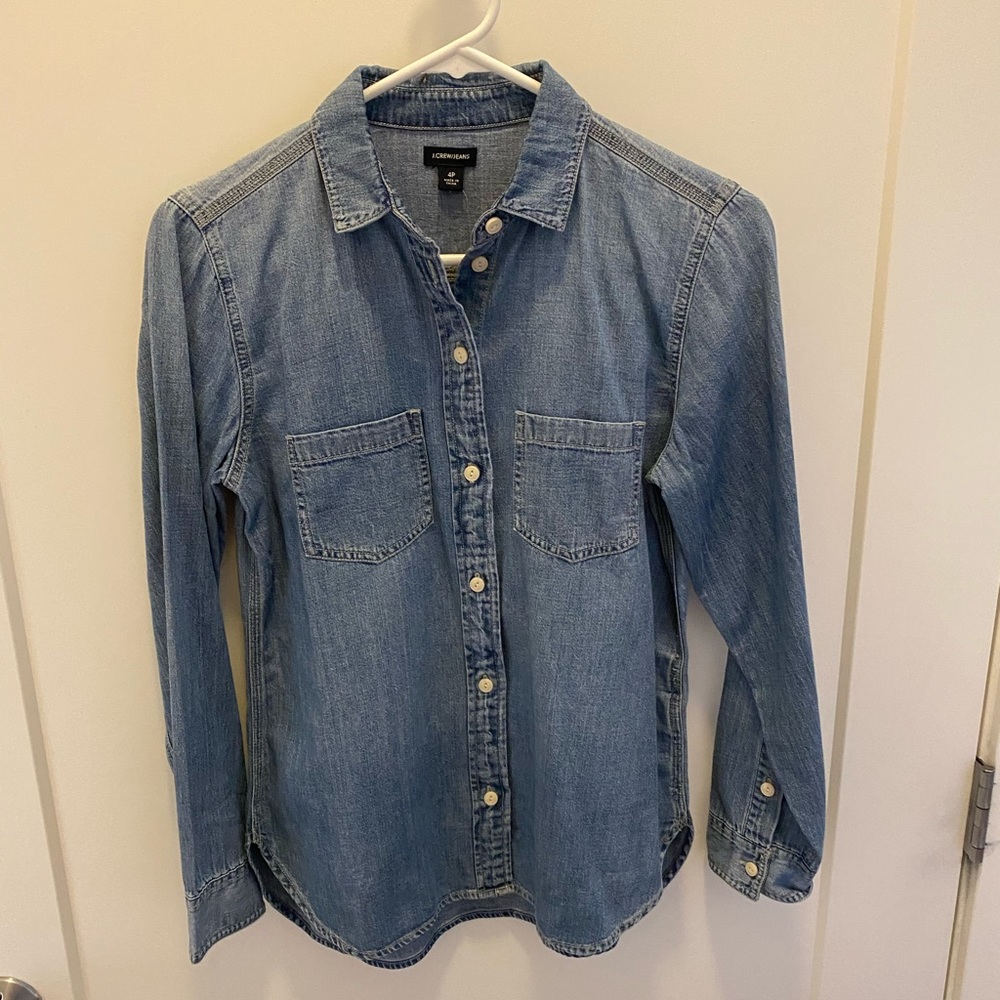 NWT J.Crew Womens Everyday Chambray Shirt